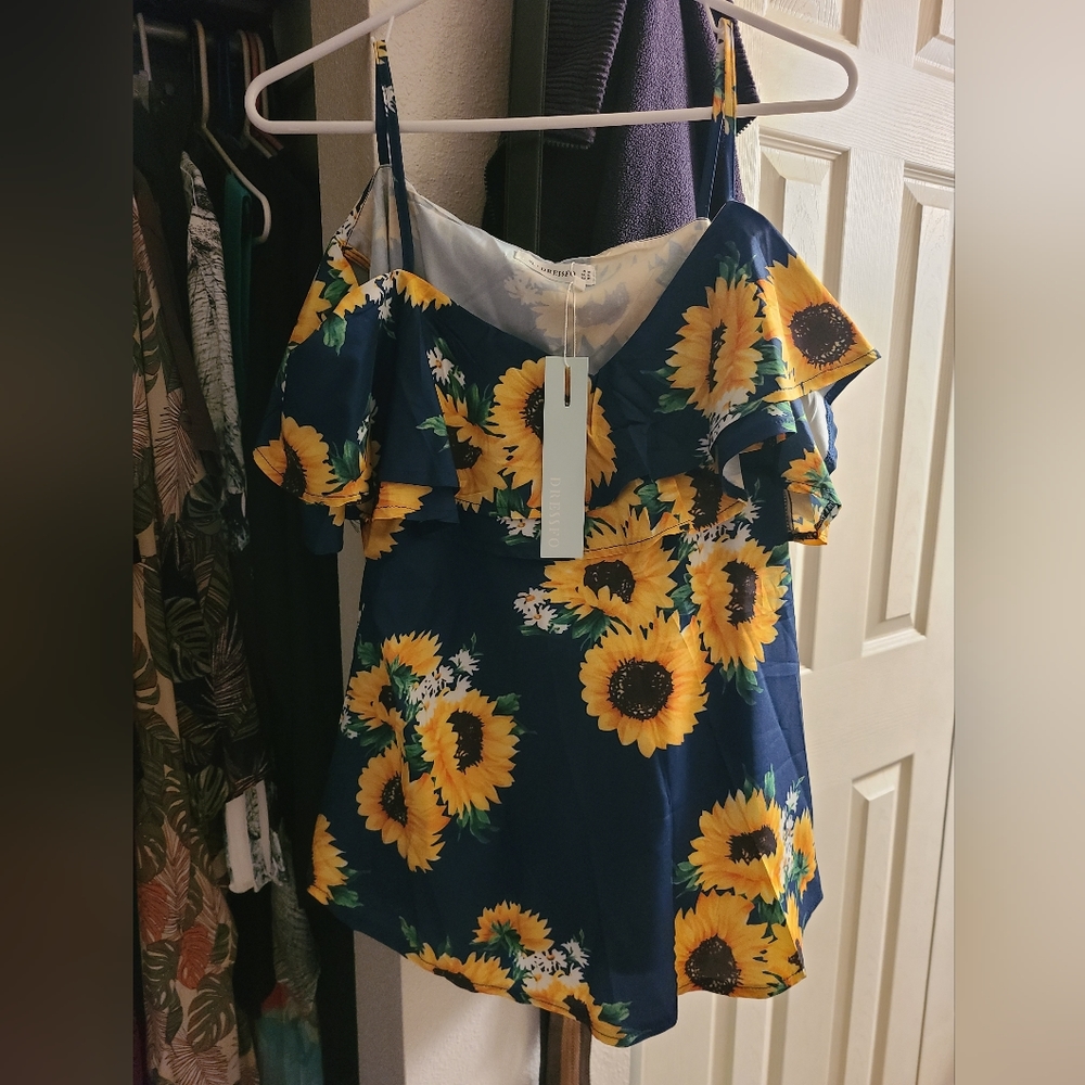 Flowered spaghetti strap shirt